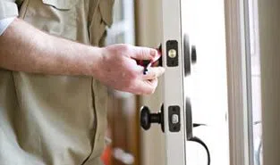 Nashville Star Locksmith Nashville, TN 615-486-3132 - 7a-Locks-Change