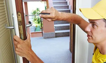Nashville Star Locksmith Nashville, TN 615-486-3132 - 9a-Residential-Lockouts